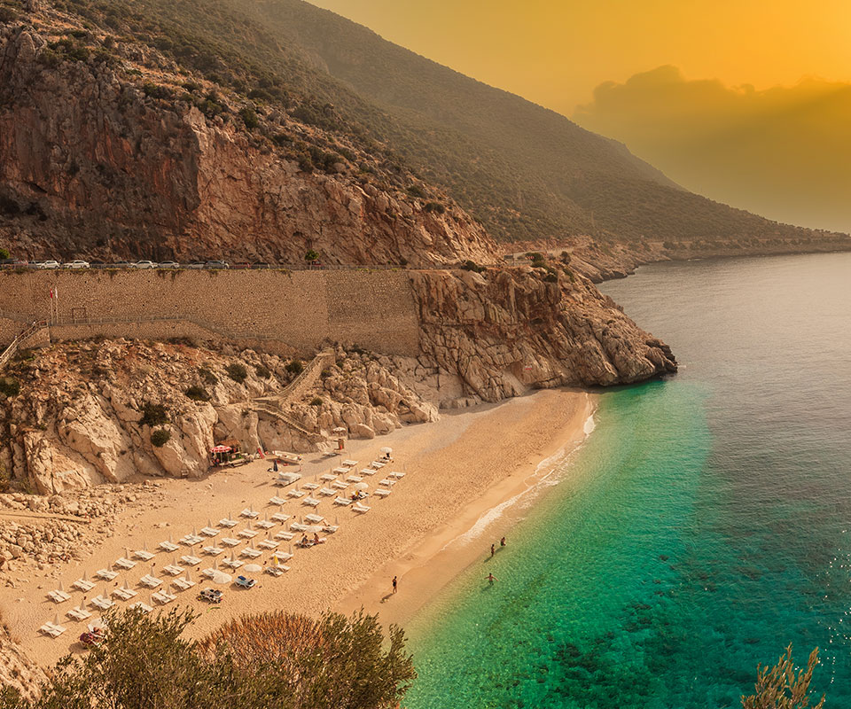 Kaputas Beach in der Morgensonne im Herbst. Er ist einer der beliebtesten Strände der Türkei.