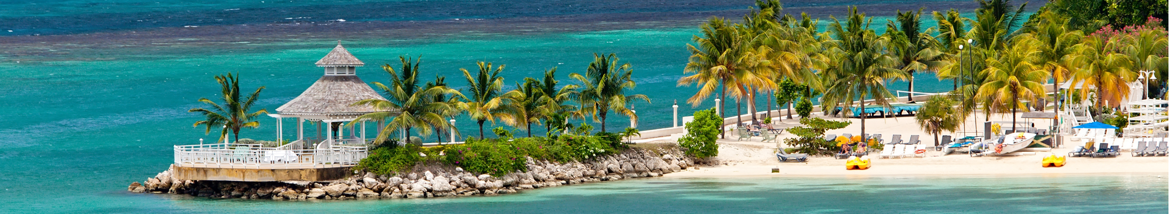 Karibische Bucht bei Ocho Rios, Jamaika