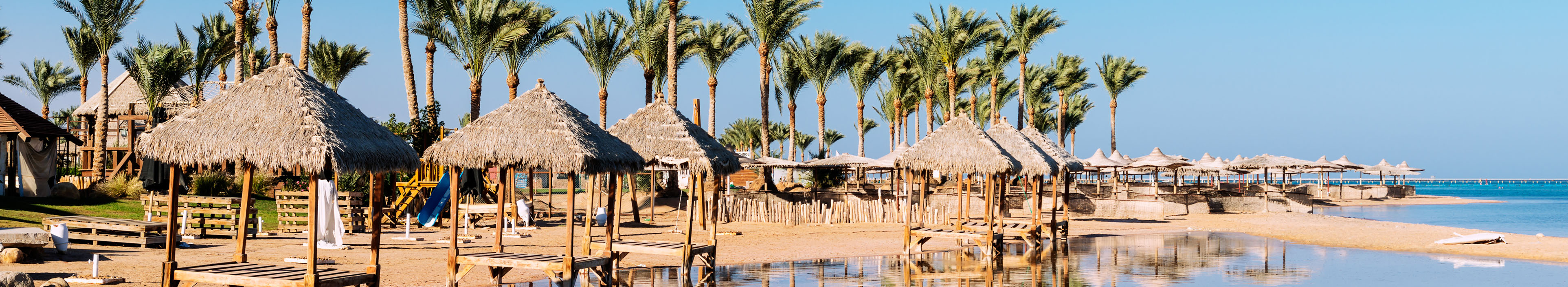 Strand und Hotel in Ägypten