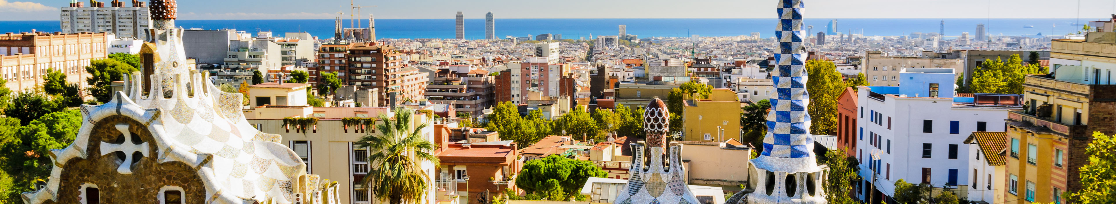 Aussicht vom Park Güell über die Stadt Barcelona